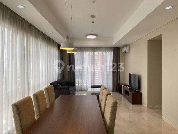 Disewakan Luxury  Apartment The Branz Simatupang Jakarta Selatan - Very Good Condition Furnished - 3 Bedrooms