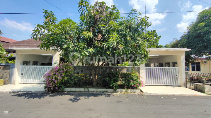 Rumah 1 Lantai Luas Semi Furnish Komplek Pondok Surya di pondok surya, Medan Helvetia Rumah 1 Lantai Luas Semi Furnish Komplek Pondok Surya di pondok surya, Medan Helvetia