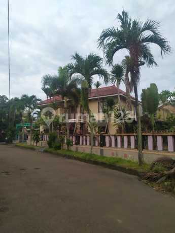 Dijual rumah komplek 3 muka di Villa Pamulang, Pondok Benda, Pamulang, Tangerang Selatan, Banten 