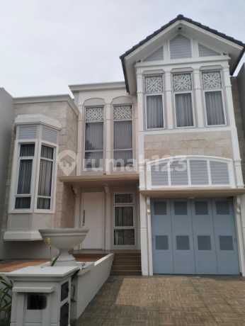 Rumah Whitsand , Greenwich , BSD City , terbaik dan siap huni