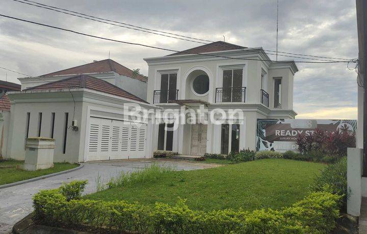 Rumah baru mewah The Peak Citraland City