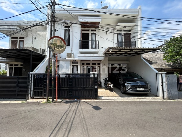 Great Ready-to-Live House, 1 Car Wide Street, Close to Park, Safe, Comfortable, and Quiet Neighborhood Great Ready-to-Live House, 1 Car Wide Street, Close to Park, Safe, Comfortable, and Quiet Neighborhood