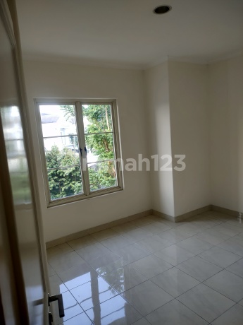 Dijual Cepat Rumah Rolling Hills Lippo Karawaci Dijual Cepat Rumah Rolling Hills Lippo Karawaci