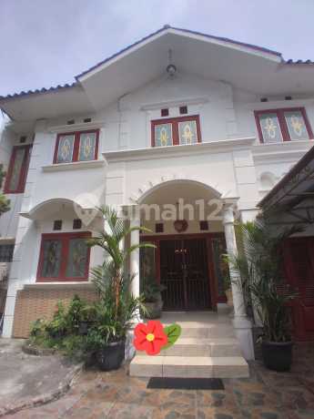 Affordable Sale: Beautiful 220m2 Taman Pulo Indah House, Ready to Occupy.