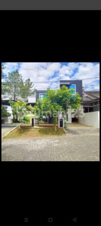 Rumah Bagus Minimalis tengah Kota siap huni dijual di Mega Residence Banyumanik Semarang atas Rumah Bagus Minimalis tengah Kota siap huni dijual di Mega Residence Banyumanik Semarang atas