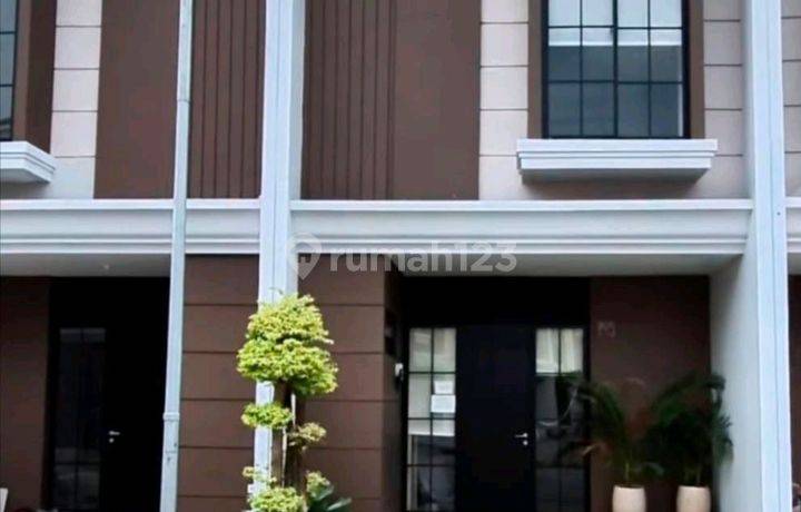 Rumah Dekat Its Pakuwon City Galaxsi Mall Keputih Regency One