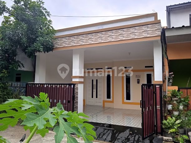 Dijual Rumah Satu Lantai Nyaman di Bekasi Timur Regensi