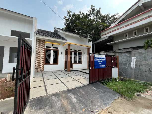 Dijual Rumah Murah Hook di Senopati Estate Sumur Batu Dijual Rumah Murah Hook di Senopati Estate Sumur Batu
