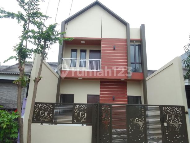 Sell Cheap Scandinavian House in East Bekasi Regency Mustikajaya