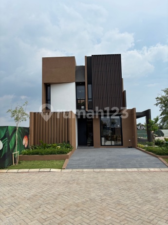 Rumah 2 Lantai di Anthura Tallasacity Type 140 Rumah 2 Lantai di Anthura Tallasacity Type 140