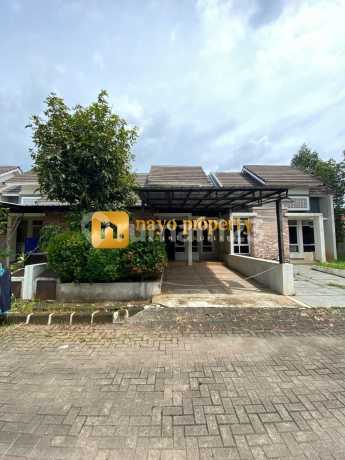 Cheap House for Sale at a Loss, Large Land in Jatimurni Complex, Bekasi