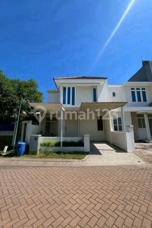 Rumah Modern 2 Lantai Di Jual Cepat Murah 