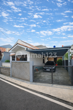 Rumah Hoek Pjmi Luas Tanah dan Lokasi yang Bagus Rumah Hoek Pjmi Luas Tanah dan Lokasi yang Bagus