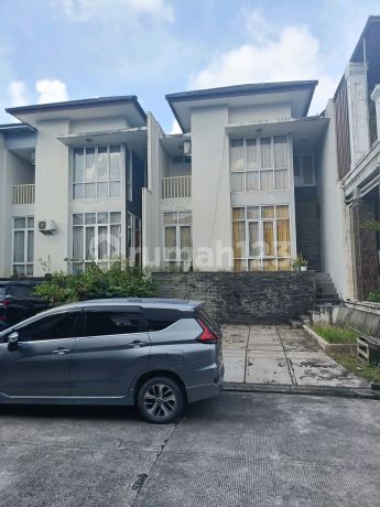 Dijual Rumah Dia Lantai di Cluster Canary Alaya Samarinda