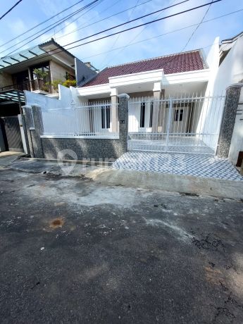 Rumah Baru Siap Huni di Kawasan Eksklusif Puncak Dieng Rumah Baru Siap Huni di Kawasan Eksklusif Puncak Dieng