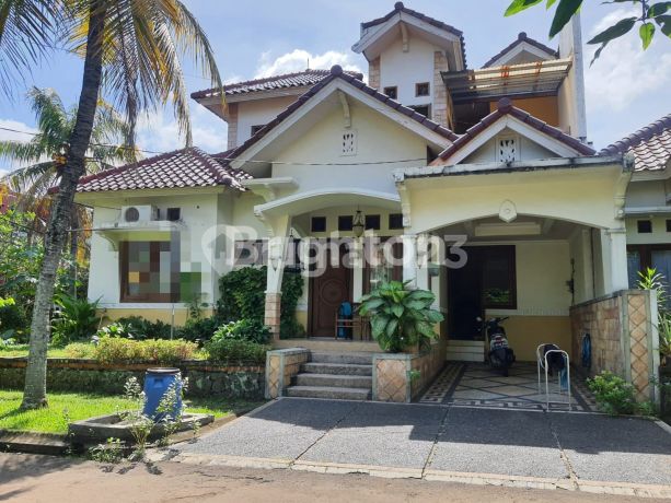 Rumah Asri Hook Indah dan Terawat Gema Pesona Estate Depok