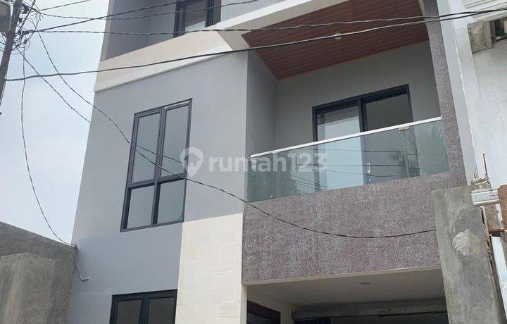 Rumah Baru Dijual Di Jasa Raharja Jl Cidodol Raya, Kebayoran Lama