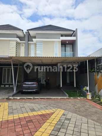 Rumah Mewah Full Furnish Perumahan Pondok Permai Bandara Purwomartani Rumah Mewah Full Furnish Perumahan Pondok Permai Bandara Purwomartani