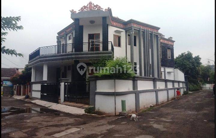 Rumah Hoek 2lt di Villa Rizki Ilhami, 10 Menit ke Tol Karawaci