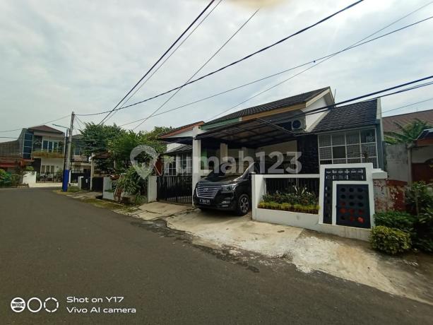 Rumah di Waringin Permai 500 Meter ke Tol Jatiwaringin Jakarta Timur Rumah di Waringin Permai 500 Meter ke Tol Jatiwaringin Jakarta Timur