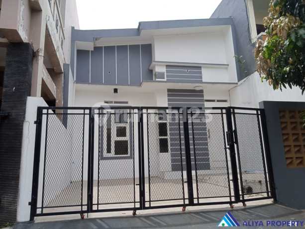 Selling Cheap Mezzanine House in Graha Harapan Bumyagara Mustikajaya