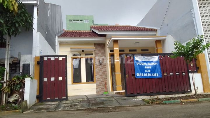 Di Jual Hunian Murah LT 72 di Bekasi Timur Regency Mustikajaya Di Jual Hunian Murah LT 72 di Bekasi Timur Regency Mustikajaya
