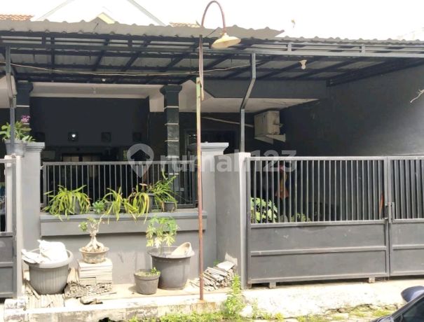 Dijual Rumah 1 Lantai. Siap Huni. Rungkut Surabaya Kota Dijual Rumah 1 Lantai. Siap Huni. Rungkut Surabaya Kota