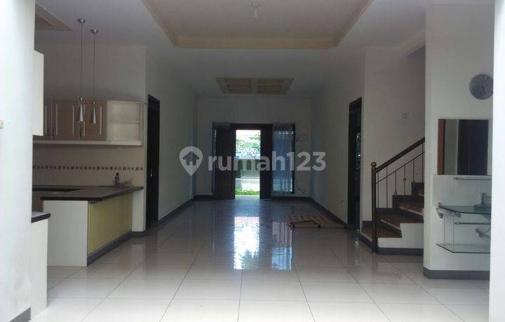 Dijual Rumah 2 Lantai Siap Huni Di Parakan Waas Sayap Batununggal