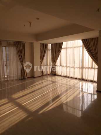 For Rent: Royal Mediterania Garden Residence Apartment 3+1 Bedroom