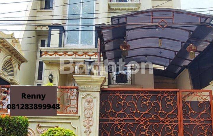 RUMAH 3,5 LANTAI DI TAMAN HARAPAN INDAH JAKARTA BARAT