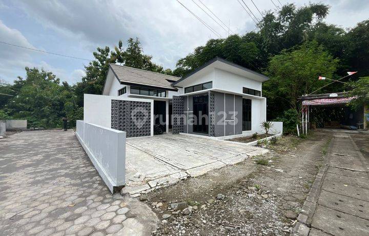 Rumah Cluster Desain Bisa Custom diselatan Kantor Pemda Sleman
