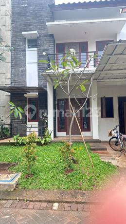 For Sale Fast Front Park House Ready to Occupied