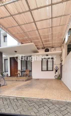 2-Storey House with 3 Bedrooms in Mega Kebon Jeruk