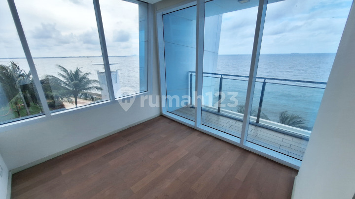 For Sale REGATTA Apartment 3BR Sea View Bare . Dijual Apartement Regatta PM 3 Kamar View Laut . Bisa Cicilan / KPA