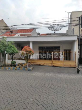 Rumah Karang Empat Tambaksari Surabaya