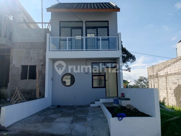 Rumah 2 Lantai + Mezzanine Dekat ke Kpad Bonus Canopy