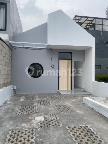Rumah Modern Dekat ke Kpad Bonus Canopy dan Biaya Allin