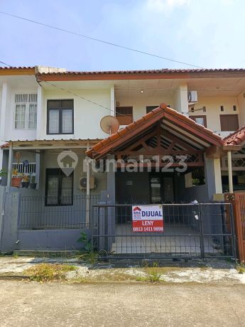 Dijual rumah strategis di villa santika depok