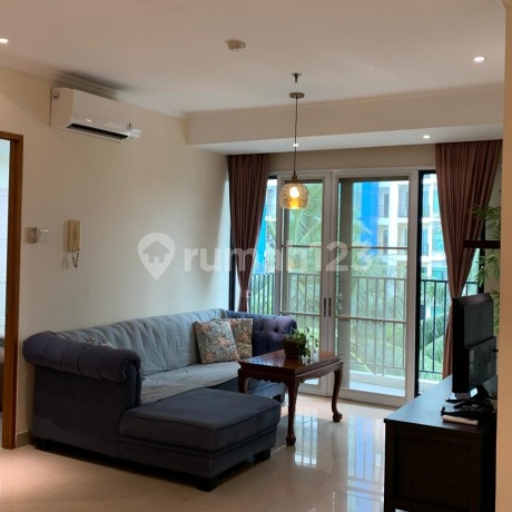 Dijual Apartment Hamptons Park Tipe 4 BR Bagus Semi Furnished