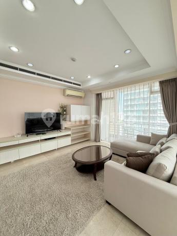 Disewakan Apartment Istana Sahid 2 BR Bagus Furnished