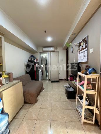 Dijual Murah Apartment 2 Br, Green Park View, Tower E Lantai 8 Dijual Murah Apartment 2 Br, Green Park View, Tower E Lantai 8