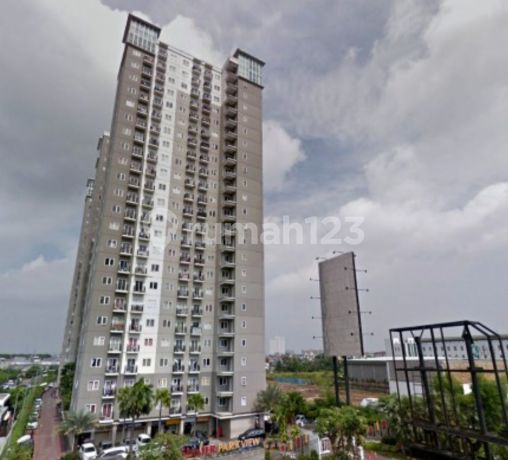 Apartemen Park View,Murah, Luas 35, 2 BR, Furnished, Strategis