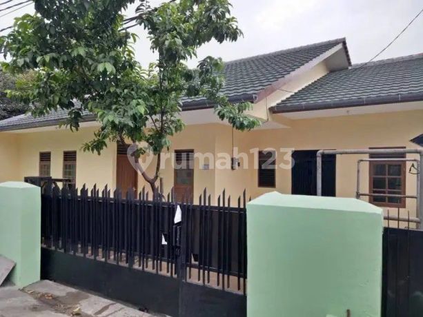 Dijual Ruang Usaha di Komplek BMKG Pondok Aren Tangerang Selatan 