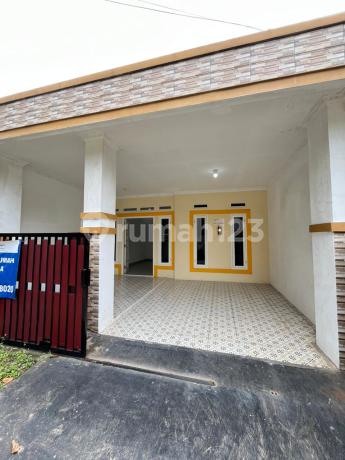 Jual Rumah Murah Bonus Pagar di Bekasi Timur Regency Kota Bekasi