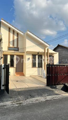 Jual Rumah Murah Akses Mudah di Bekasi Timur Regency Kota Bekasi Jual Rumah Murah Akses Mudah di Bekasi Timur Regency Kota Bekasi