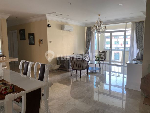 Apartemen Mangga Dua Court 3+1Br Luas 150 Baru Renov Mewah