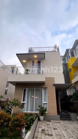 Furnished Villa House in Valle Verde Residence Cisarua Bandung