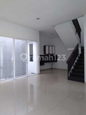 Minimalist 2-Storey House in Setra Glory Cluster, North Bandung