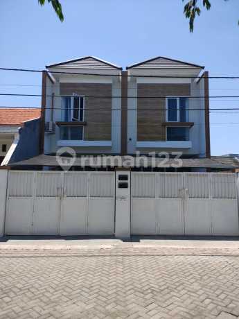 Rumah Bagus Strategis di Area Bumi Wonorejo Asri, Surabaya Timur. Rumah Bagus Strategis di Area Bumi Wonorejo Asri, Surabaya Timur.