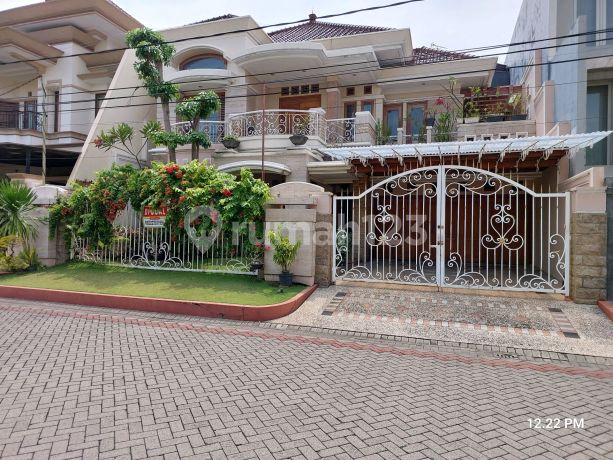 For Sale: Araya 1 Galaxy House, Bumi Permai, Surabaya